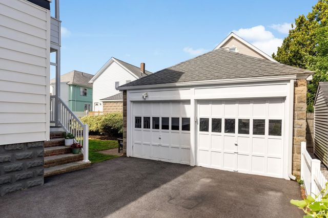 84 Beacon St 84, Arlington, MA 02474