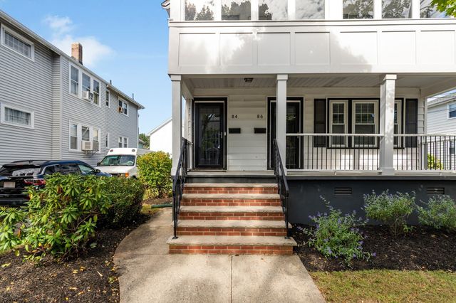 84 Beacon St 84, Arlington, MA 02474
