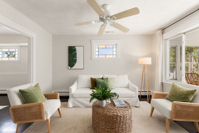 84 Beacon St 84, Arlington, MA 02474