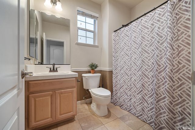 7480 Windswept Loop, Sparks, NV 89436