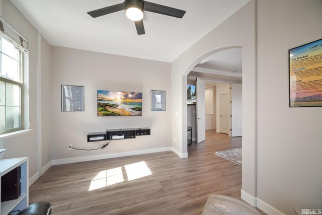 7480 Windswept Loop, Sparks, NV 89436