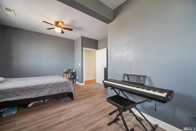 7480 Windswept Loop, Sparks, NV 89436