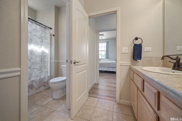 7480 Windswept Loop, Sparks, NV 89436