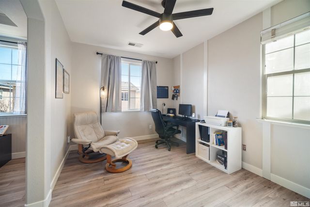 7480 Windswept Loop, Sparks, NV 89436