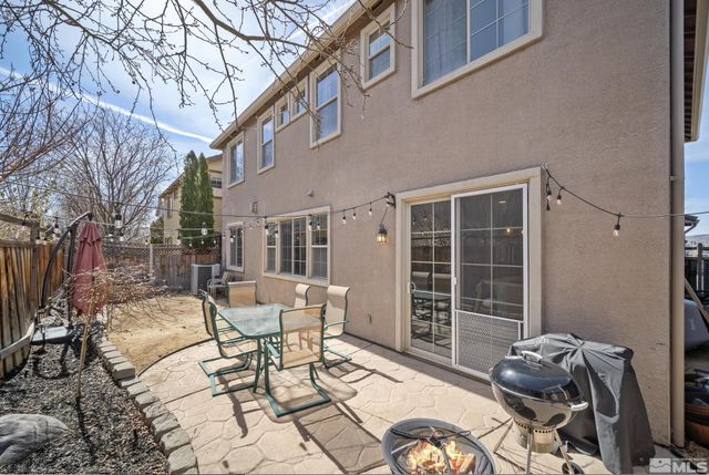 7480 Windswept Loop, Sparks, NV 89436