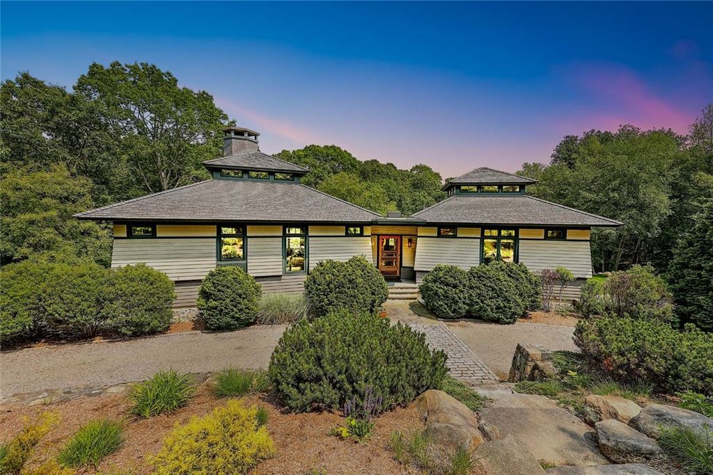 13 NO BOTTOM Ridge, Westerly, RI 02891