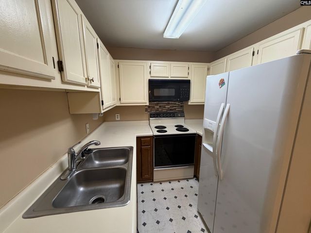 229 Windsor Point Road 4D, Columbia, SC 29223