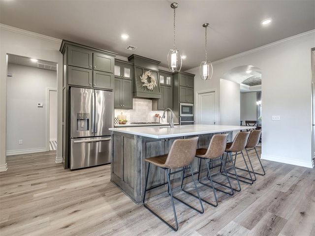 10071 Woodland Way, Edmond, OK 73025