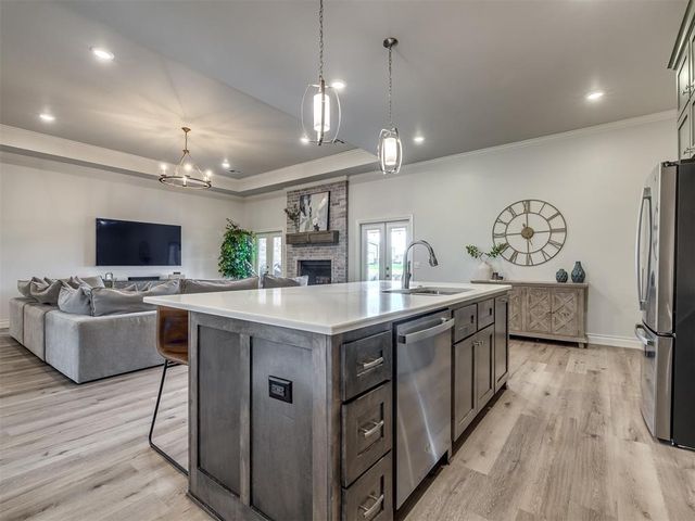 10071 Woodland Way, Edmond, OK 73025