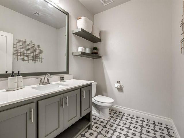 10071 Woodland Way, Edmond, OK 73025