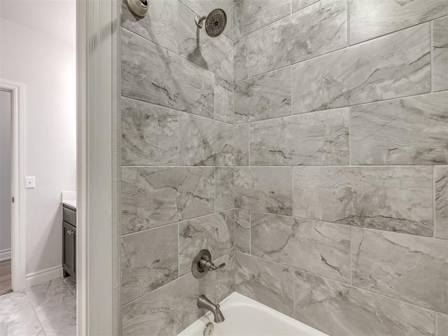 10071 Woodland Way, Edmond, OK 73025