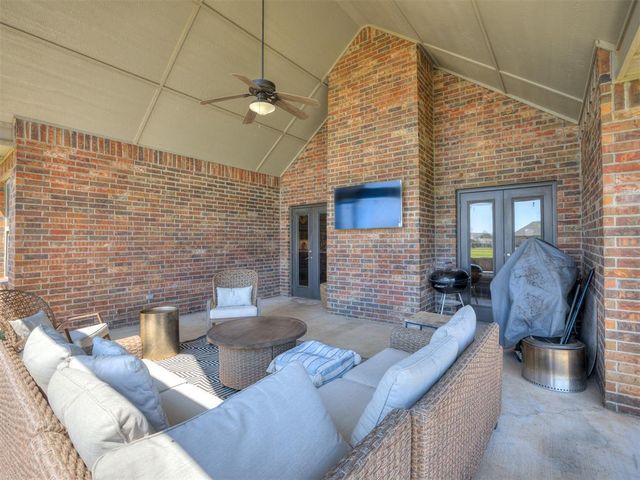 10071 Woodland Way, Edmond, OK 73025