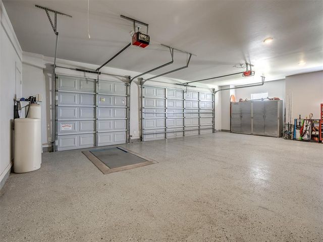 10071 Woodland Way, Edmond, OK 73025