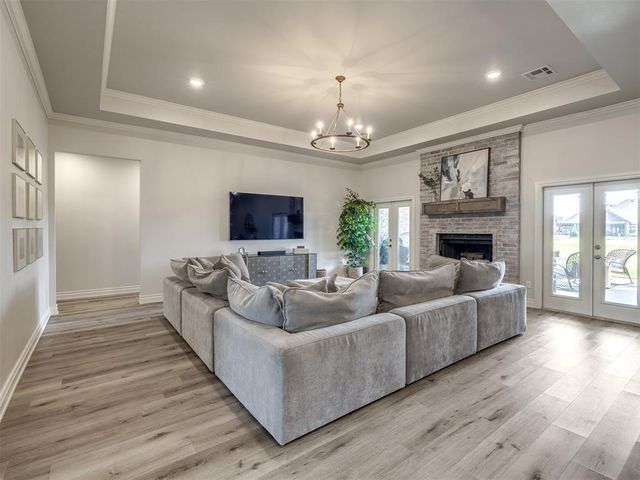 10071 Woodland Way, Edmond, OK 73025