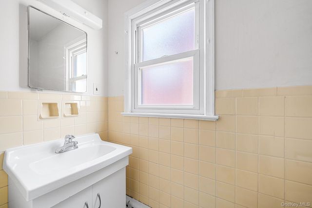 168 Park Avenue, Harrison, NY 10528