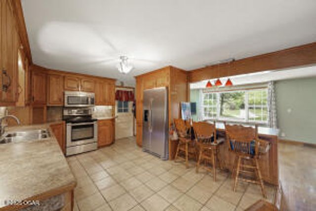 15825 Hammer Road, Neosho, MO 64850