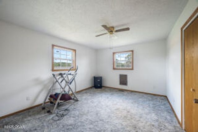 15825 Hammer Road, Neosho, MO 64850