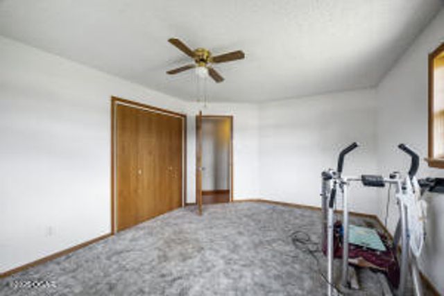 15825 Hammer Road, Neosho, MO 64850