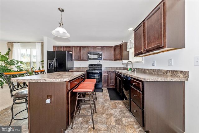 47 CARMODY LN, Martinsburg, WV 25404