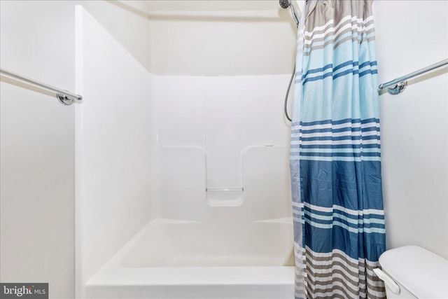 47 CARMODY LN, Martinsburg, WV 25404