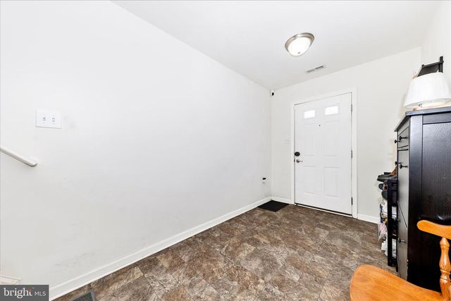47 CARMODY LN, Martinsburg, WV 25404