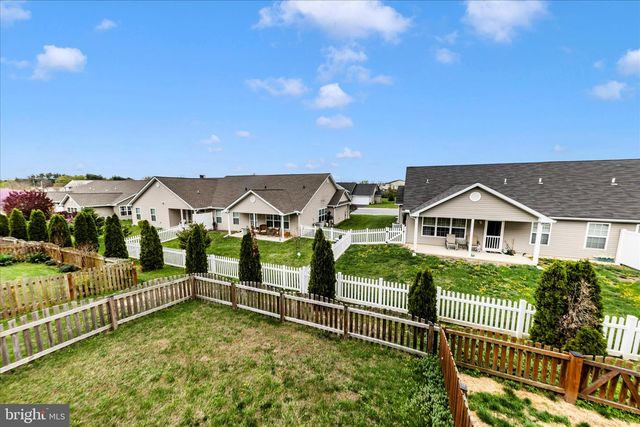 47 CARMODY LN, Martinsburg, WV 25404