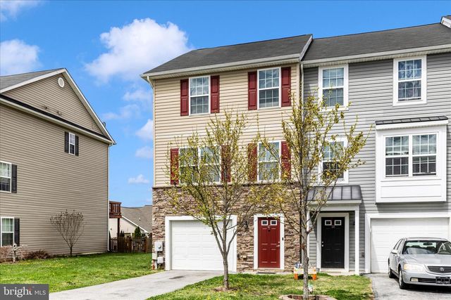 47 CARMODY LN, Martinsburg, WV 25404
