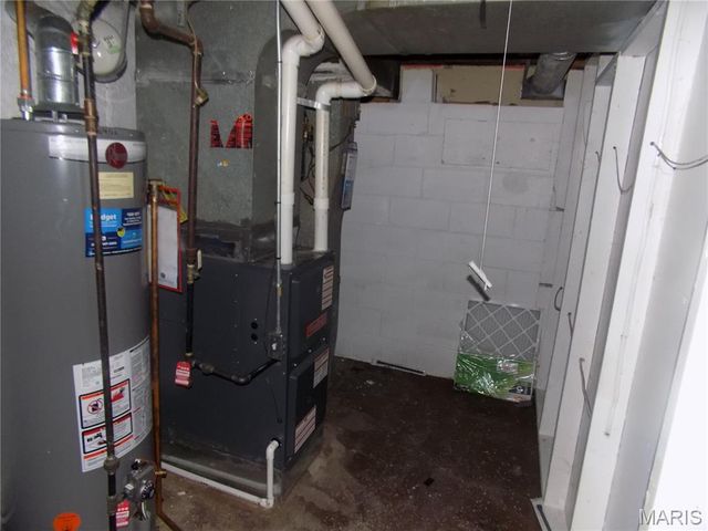 8706 Kendale Drive, Bel Ridge, MO 63121