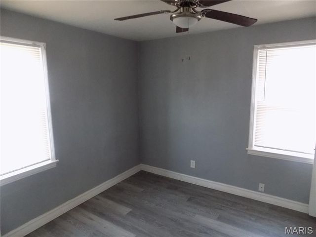 8706 Kendale Drive, Bel Ridge, MO 63121