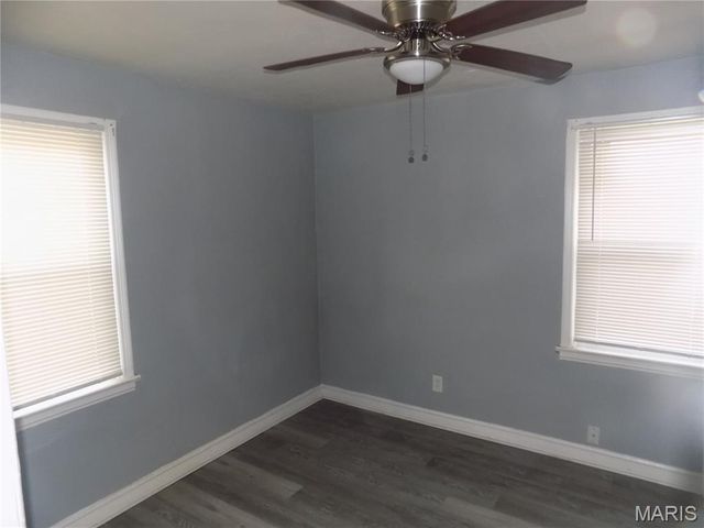 8706 Kendale Drive, Bel Ridge, MO 63121