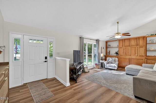 5801 Phillips Landing Drive, Wake Forest, NC 27587