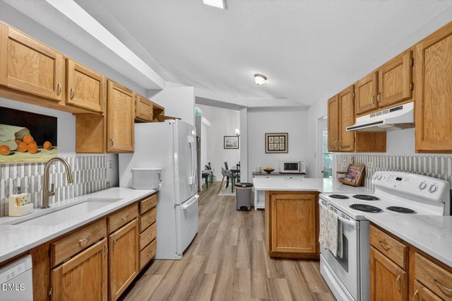 5801 Phillips Landing Drive, Wake Forest, NC 27587