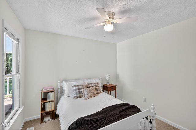 5801 Phillips Landing Drive, Wake Forest, NC 27587