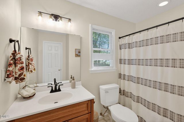 5801 Phillips Landing Drive, Wake Forest, NC 27587