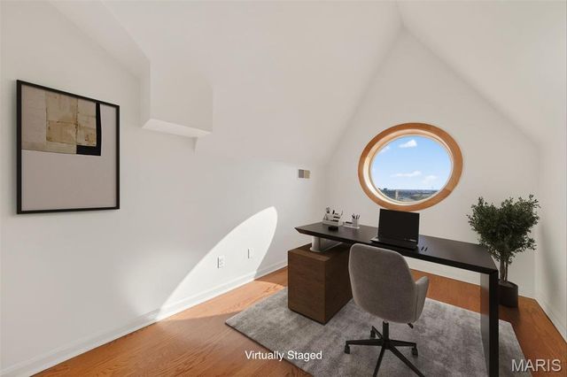 1621 S 11th Street D, St Louis, MO 63104