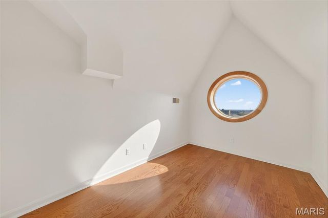 1621 S 11th Street D, St Louis, MO 63104