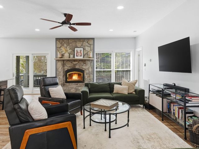 25 Walhala Trail, Blue Ridge, GA 30513