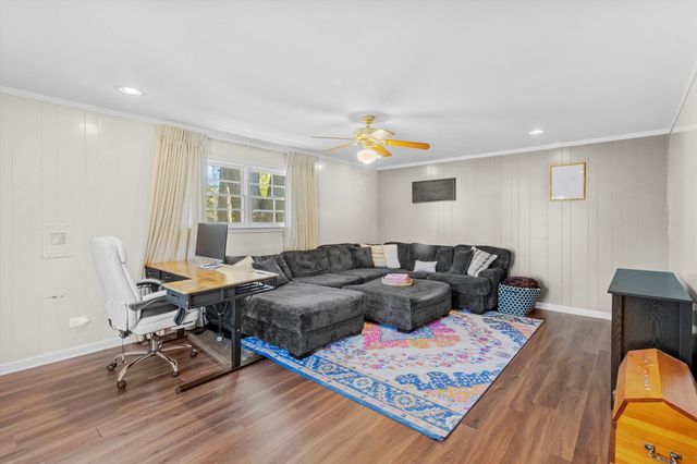 455 Mohave Street, Hoffman Estates, IL 60169