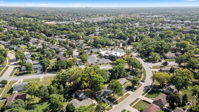 455 Mohave Street, Hoffman Estates, IL 60169