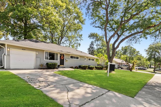 455 Mohave Street, Hoffman Estates, IL 60169