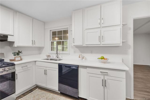 744 Buena Vista Drive, Fayetteville, NC 28311