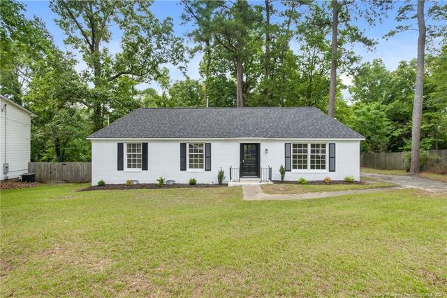 744 Buena Vista Drive, Fayetteville, NC 28311