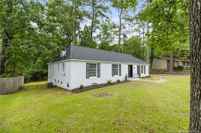 744 Buena Vista Drive, Fayetteville, NC 28311