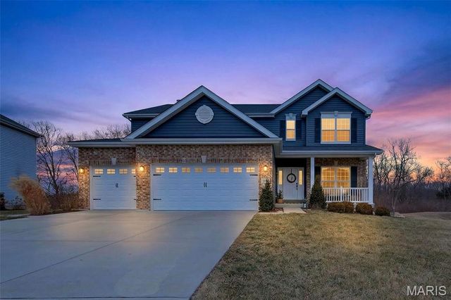 119 Hannahs Mill Drive, Lake St Louis, MO 63367