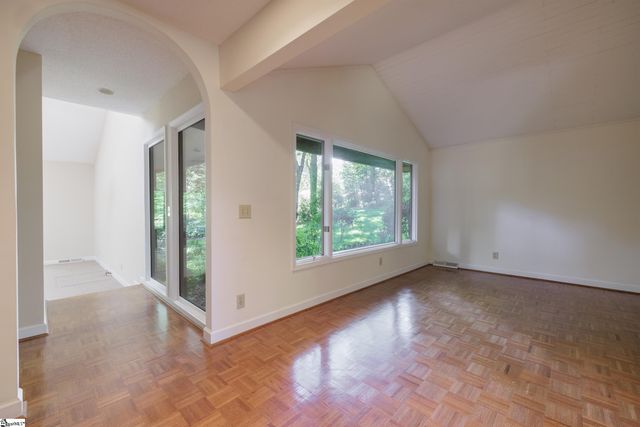 102 Old Salem Avenue, Greer, SC 29650