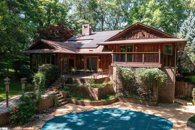 102 Old Salem Avenue, Greer, SC 29650