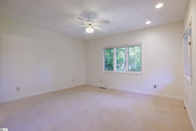 102 Old Salem Avenue, Greer, SC 29650