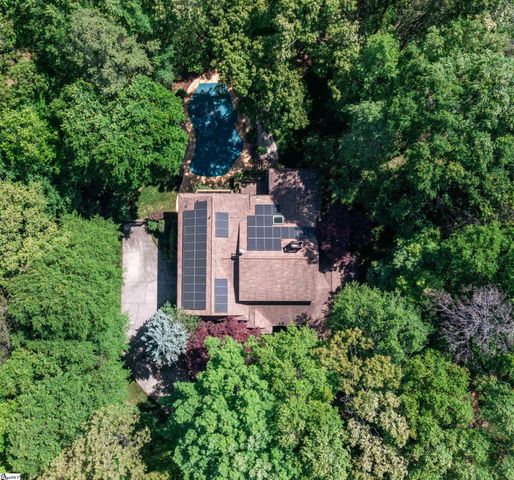 102 Old Salem Avenue, Greer, SC 29650