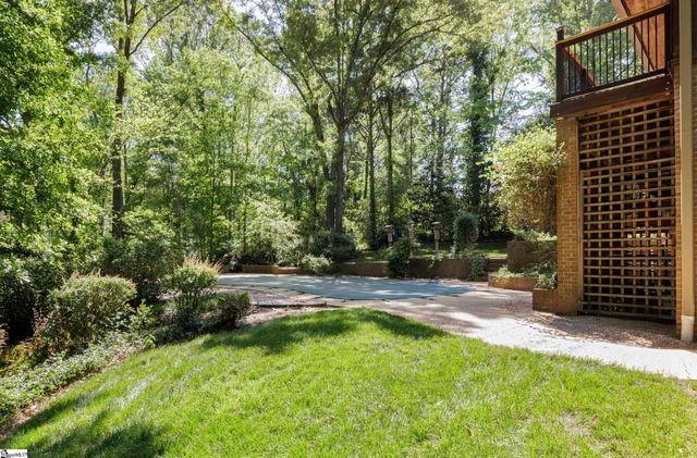 102 Old Salem Avenue, Greer, SC 29650