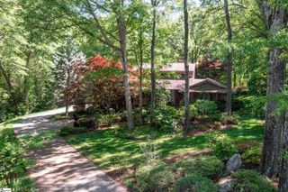 102 Old Salem Avenue, Greer, SC 29650